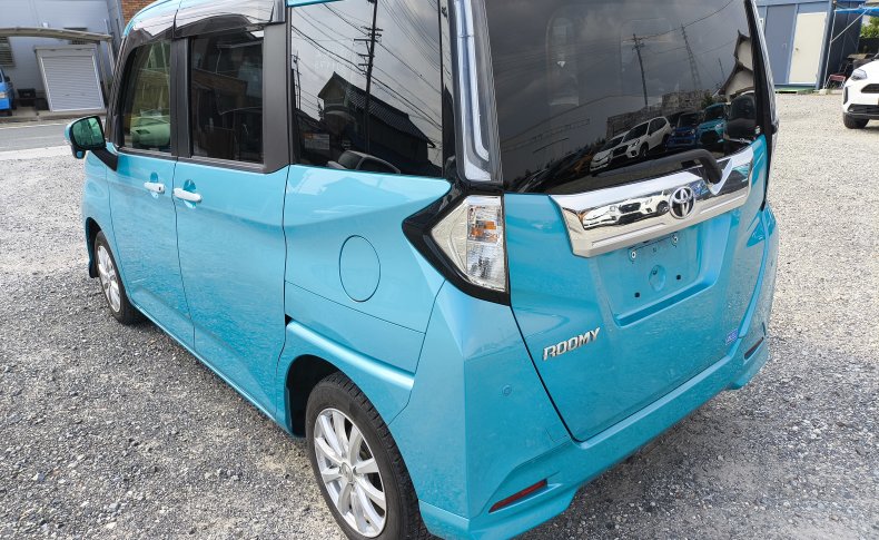 TOYOTA ROOMY CUSTOM G 4WD 2022
