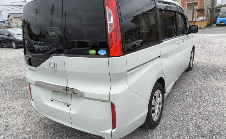 HONDA STEPWGN G 2015