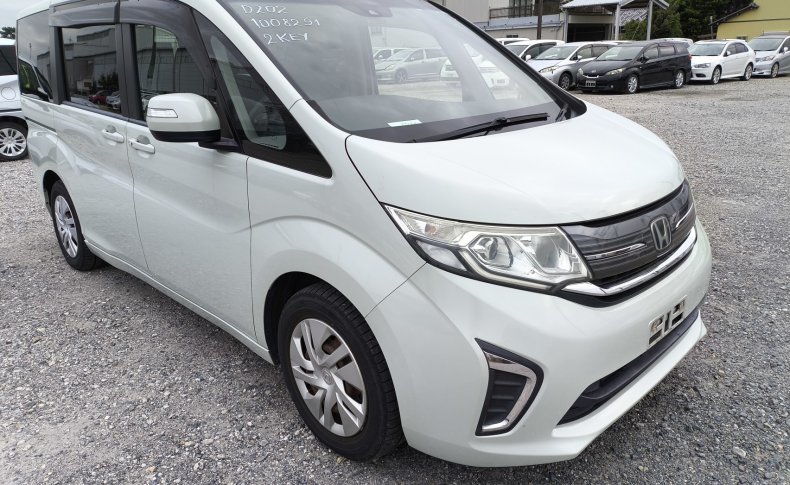 HONDA STEPWGN G 2015