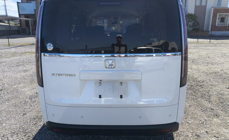 HONDA STEPWGN AIR 8 МЕСТ 2022