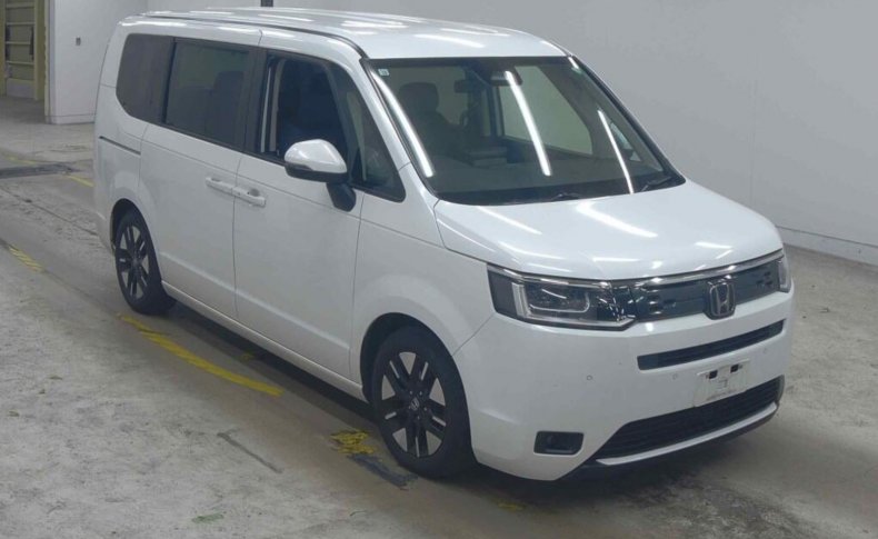 HONDA STEPWGN AIR 8 МЕСТ 2022