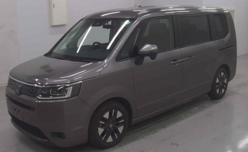 HONDA STEPWGN AIR 8 МЕСТ 2022