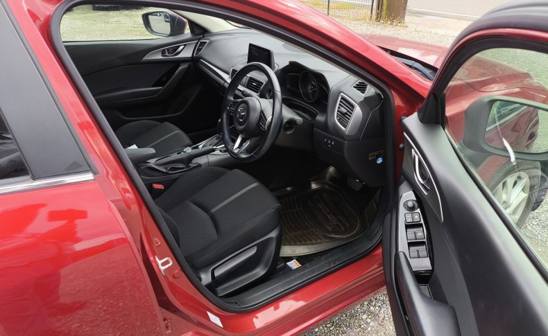 MAZDA AXELA 15S 2017