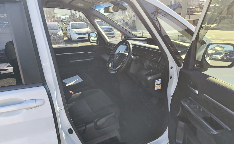 HONDA STEPWGN SPADA SPADA HONDA SENSING 2017