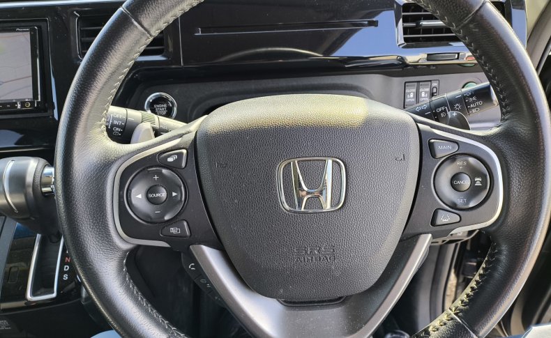 HONDA STEPWGN SPADA SPADA HONDA SENSING 2017