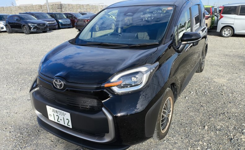 TOYOTA SIENTA Z 2023