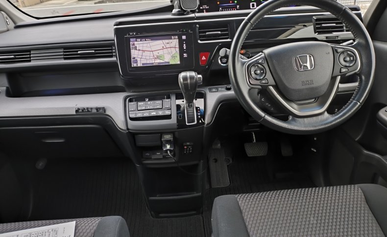 HONDA STEPWGN SPADA SPADA 7 PESRON 2015