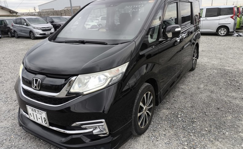 HONDA STEPWGN SPADA SPADA 7 PESRON 2015