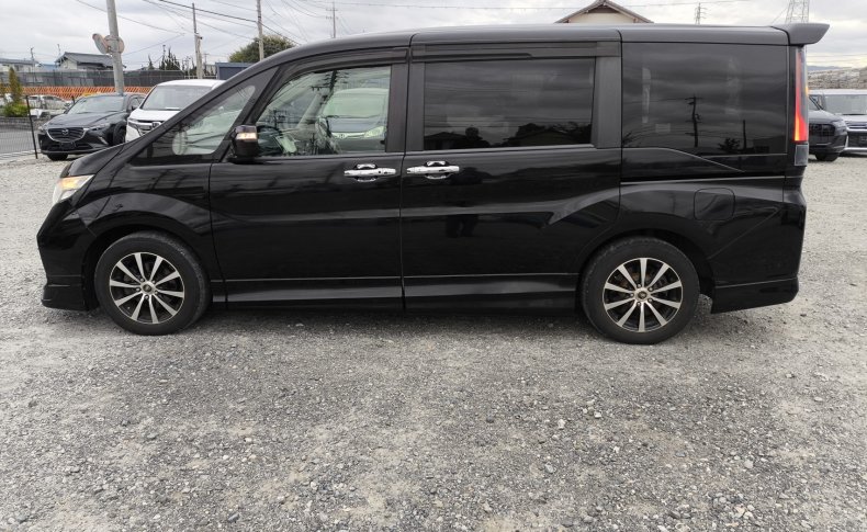 HONDA STEPWGN SPADA SPADA 7 PESRON 2015