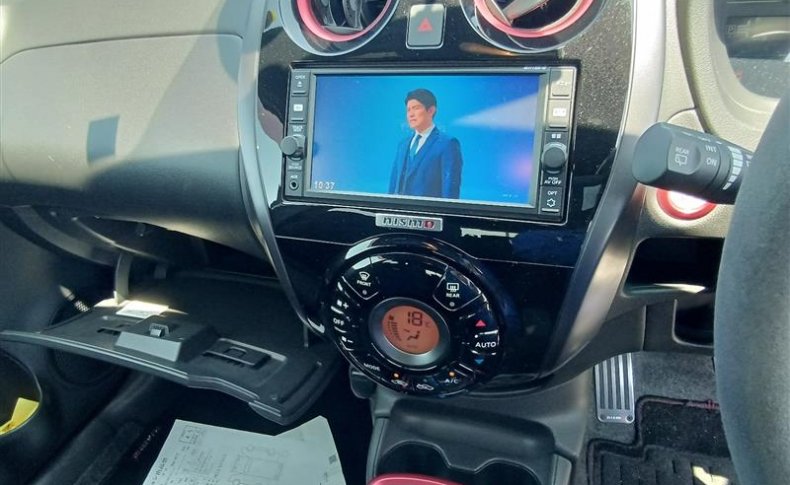 NISSAN NOTE E-POWER NISMO 2017