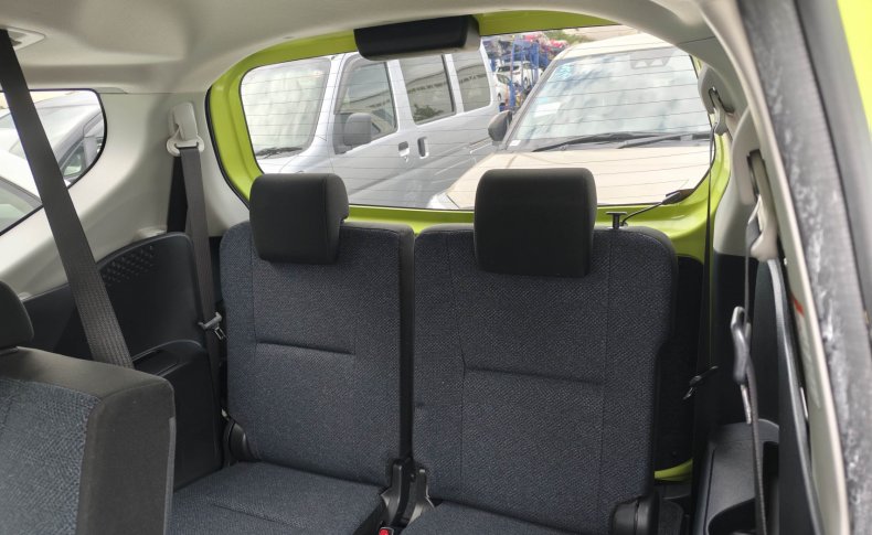 TOYOTA SIENTA X 2015
