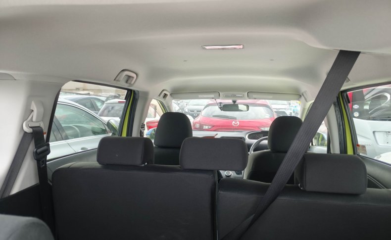 TOYOTA SIENTA X 2015