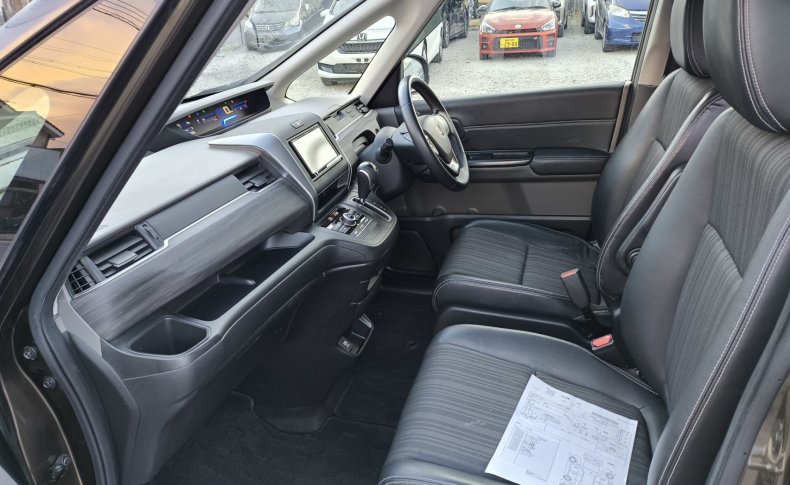 HONDA FREED + G 2016