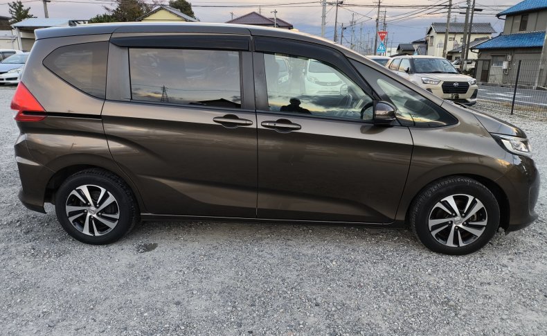HONDA FREED + G 2016