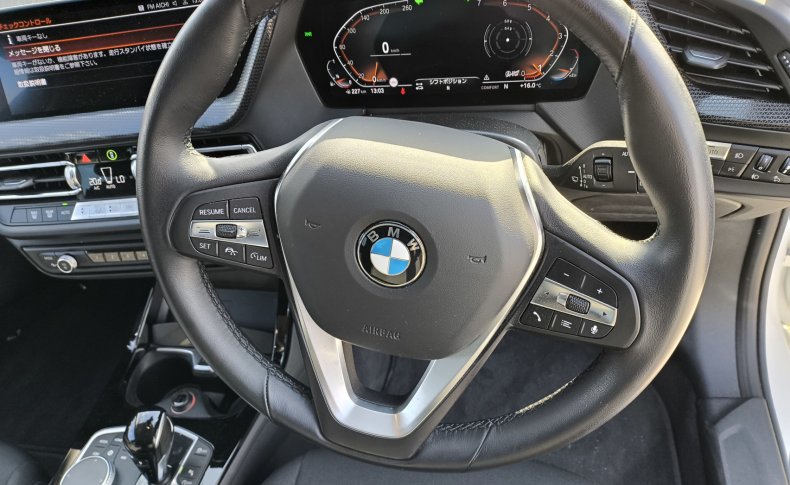 BMW 1-SERIES 118i 2021