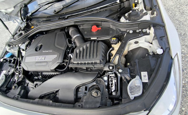 BMW 1-SERIES 118i 2021