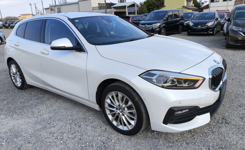 BMW 1-SERIES 118i 2021