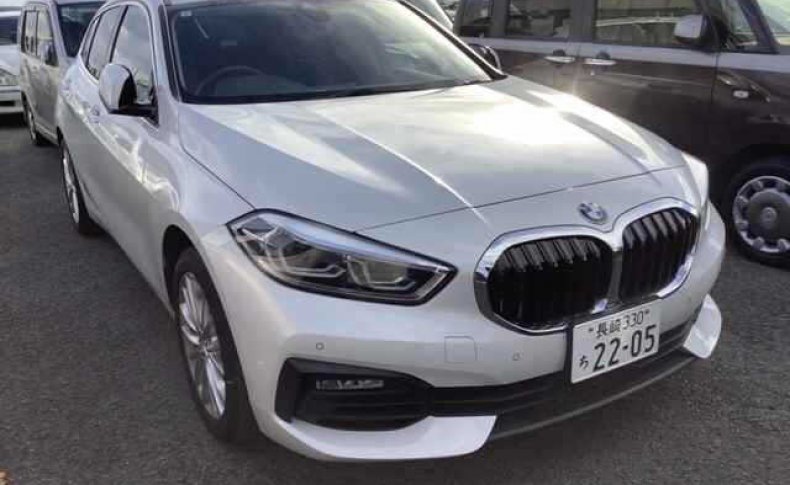 BMW 1-SERIES 118i 2021