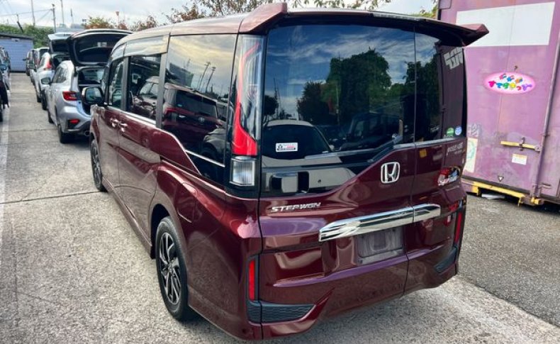 HONDA STEPWGN SPADA HONDA SENSING 2017