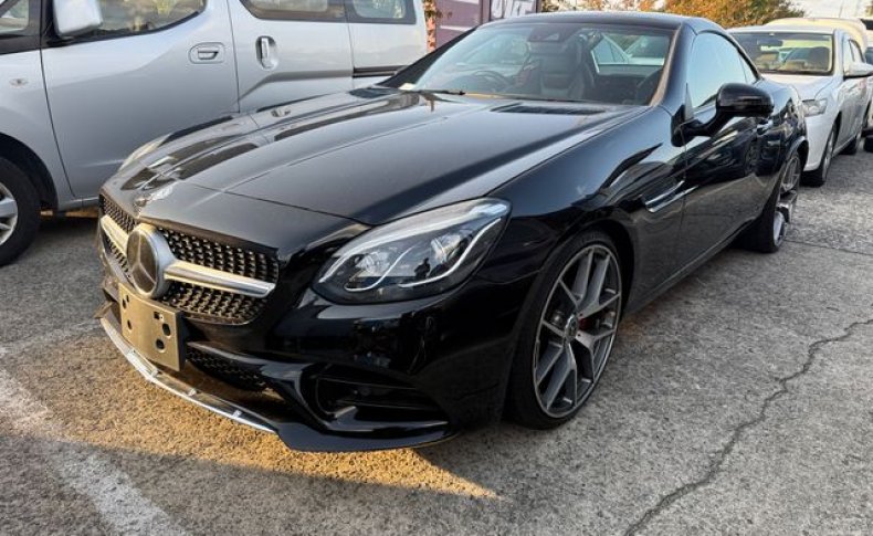 MERCEDES BENZ SLC 180 SPORTS 2016