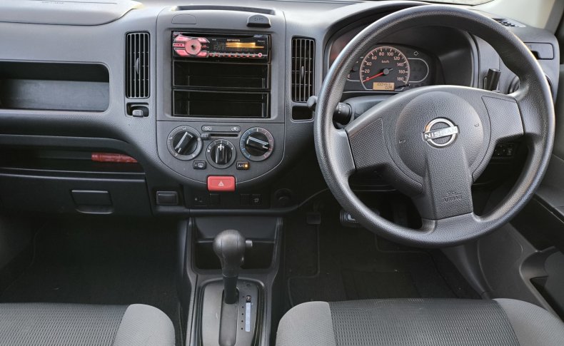 NISSAN AD VE 2022