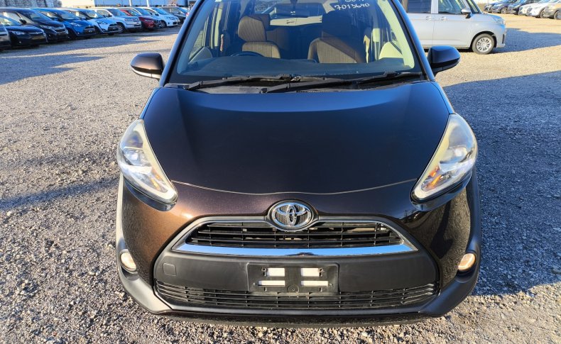 TOYOTA SIENTA G 4 WD 2017