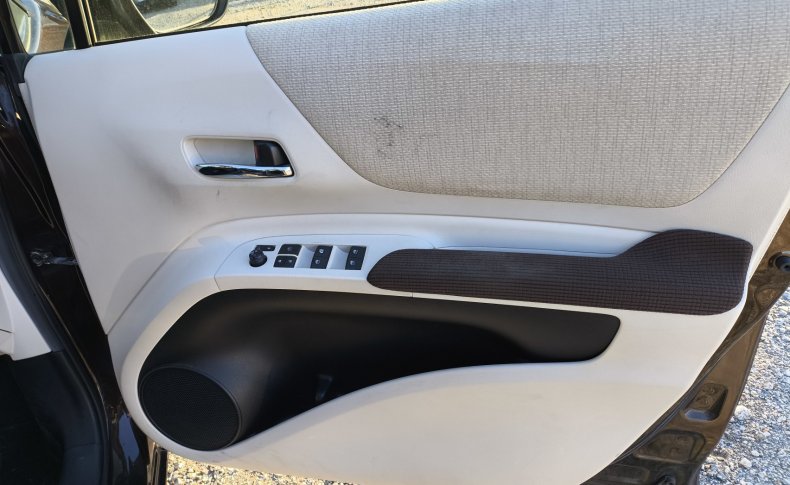 TOYOTA SIENTA G 4 WD 2017