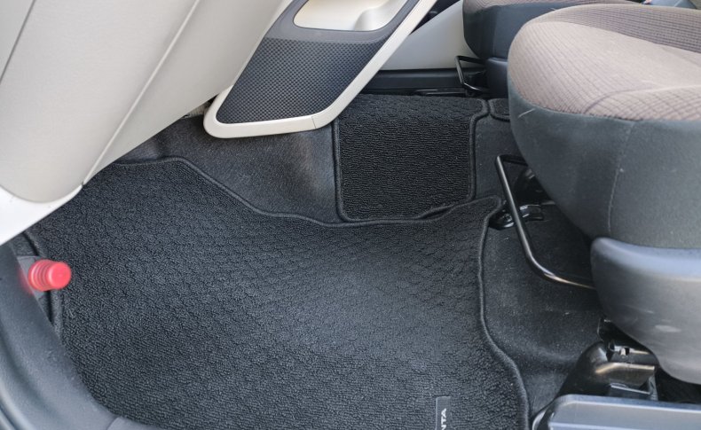 TOYOTA SIENTA G 4 WD 2017