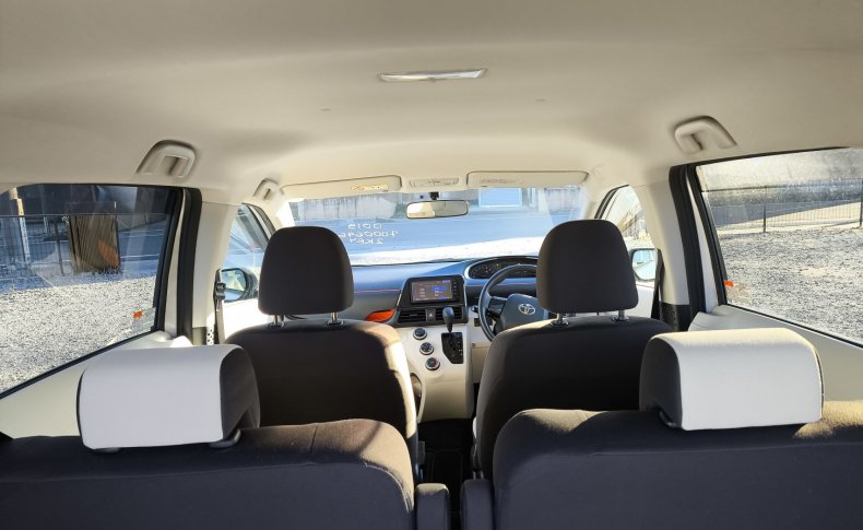 TOYOTA SIENTA X 4WD 2015