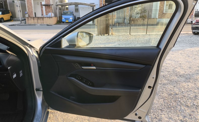 MAZDA MAZDA 3 1.5 2023