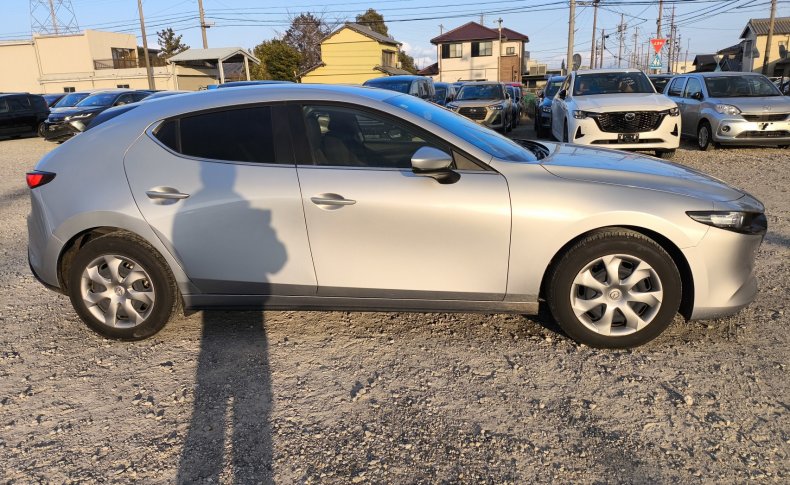 MAZDA MAZDA 3 1.5 2023