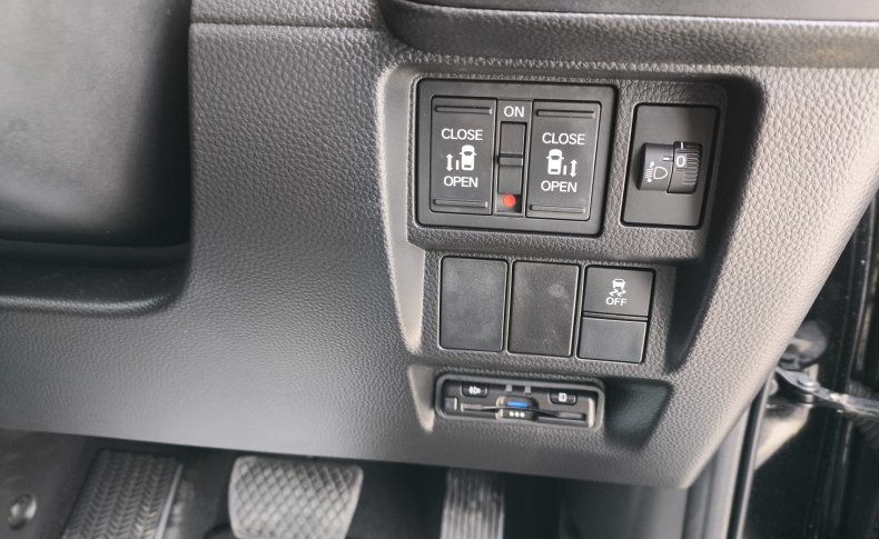 HONDA STEPWGN AIR 2022