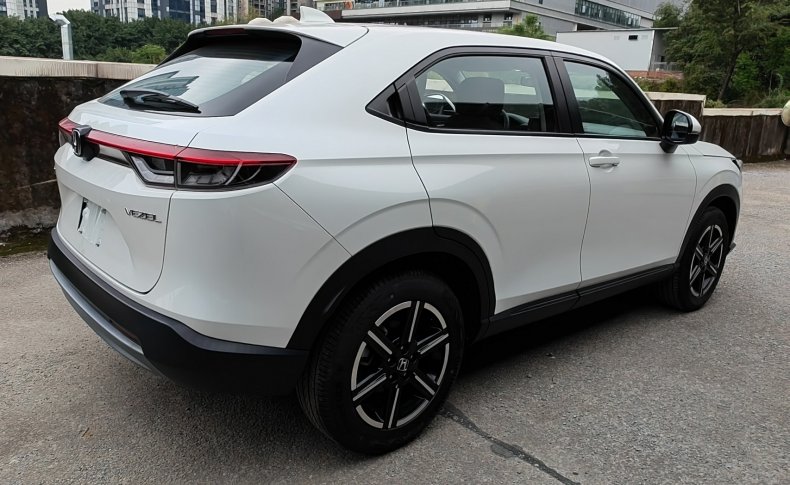 HONDA VEZEL 1.5 CVT Luxury 2022