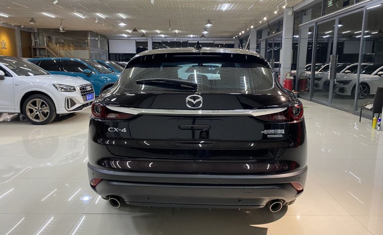 MAZDA CX-4 MID 2023