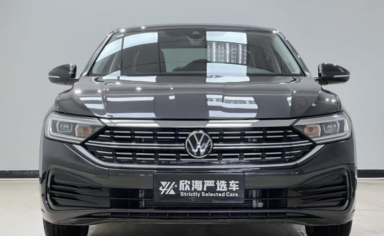 VOLKSWAGEN SAGITAR  2022