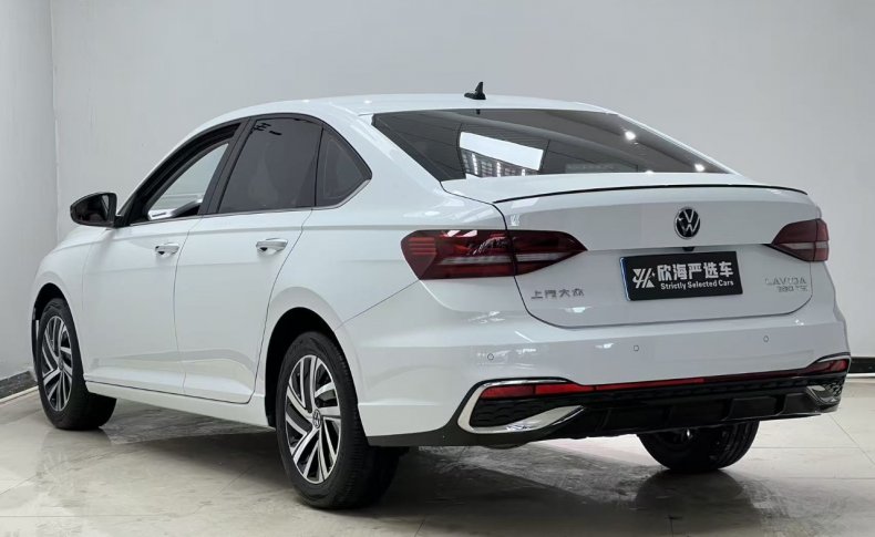 VOLKSWAGEN LAVIDA  2022
