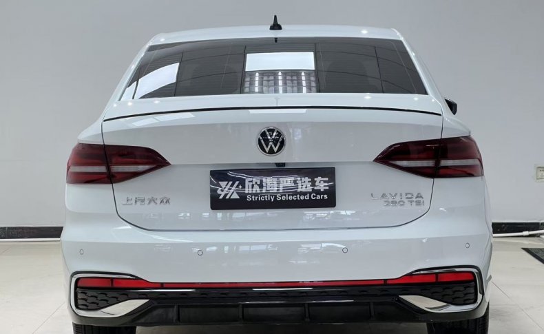 VOLKSWAGEN LAVIDA  2022