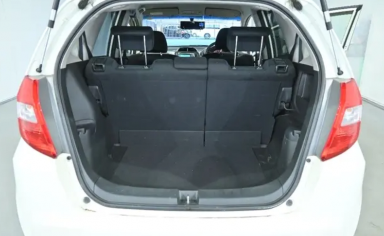 HONDA FIT 1.3 G Smart Selection Fine Style 2012