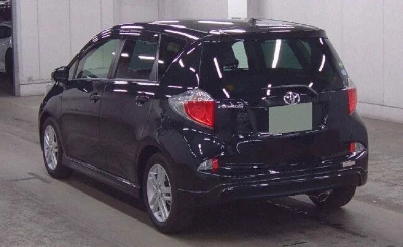 TOYOTA RACTIS S 2013
