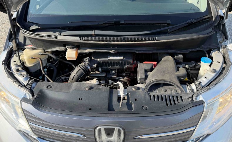 HONDA STEPWGN G 4WD 2015