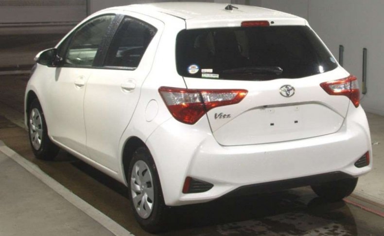 TOYOTA VITZ F 2019