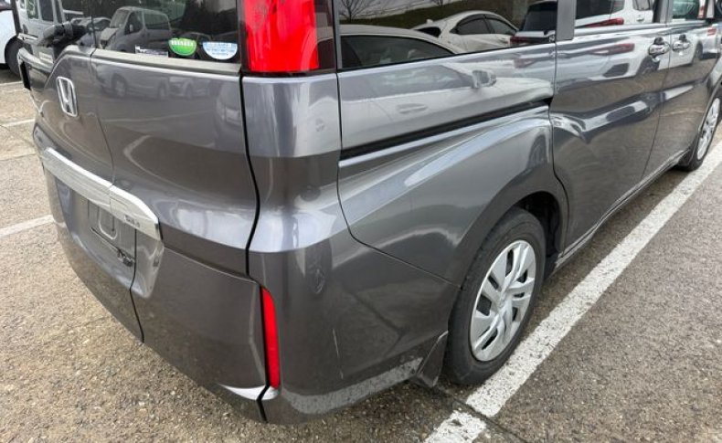 HONDA STEPWGN G 2018