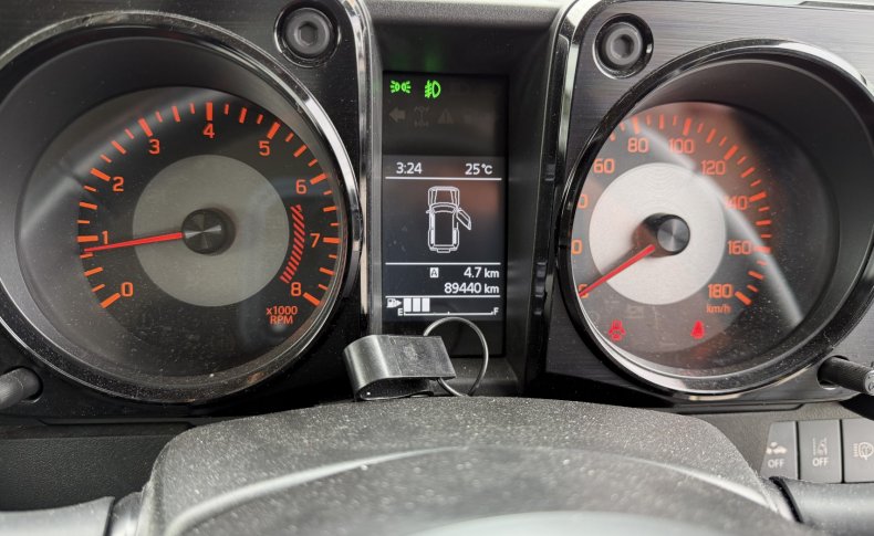 SUZUKI JIMNY SIERRA JC AWD 4WD 2018