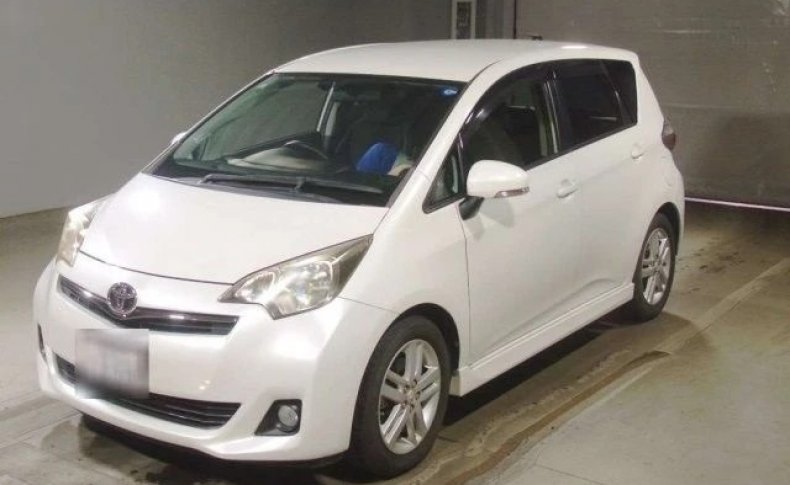 TOYOTA RACTIS S 2012