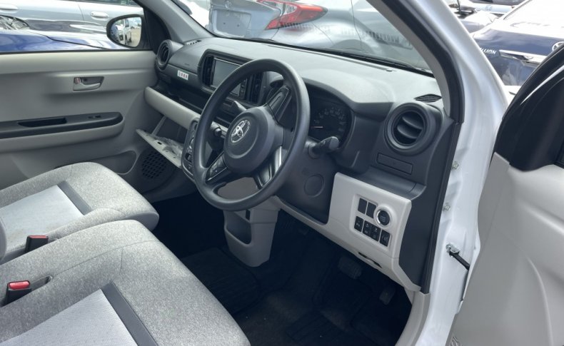 TOYOTA PASSO X S 2019