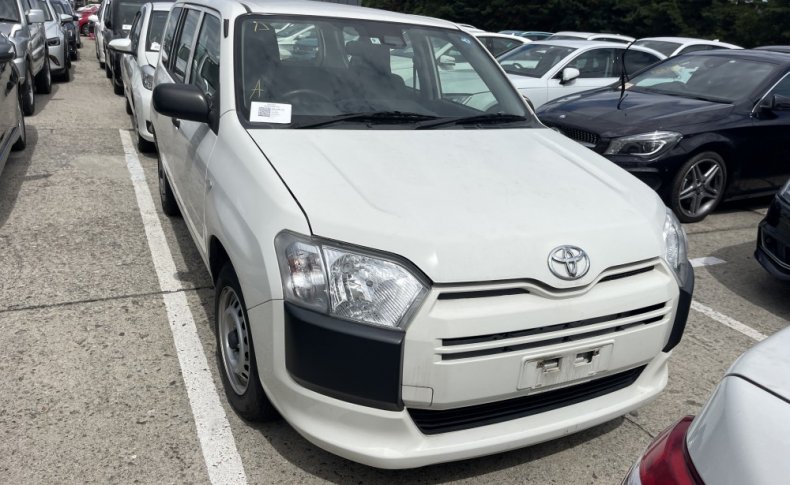 TOYOTA PROBOX DX COMFORT 2019