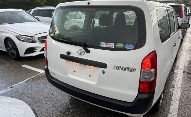 TOYOTA SUCCEED UL 2019