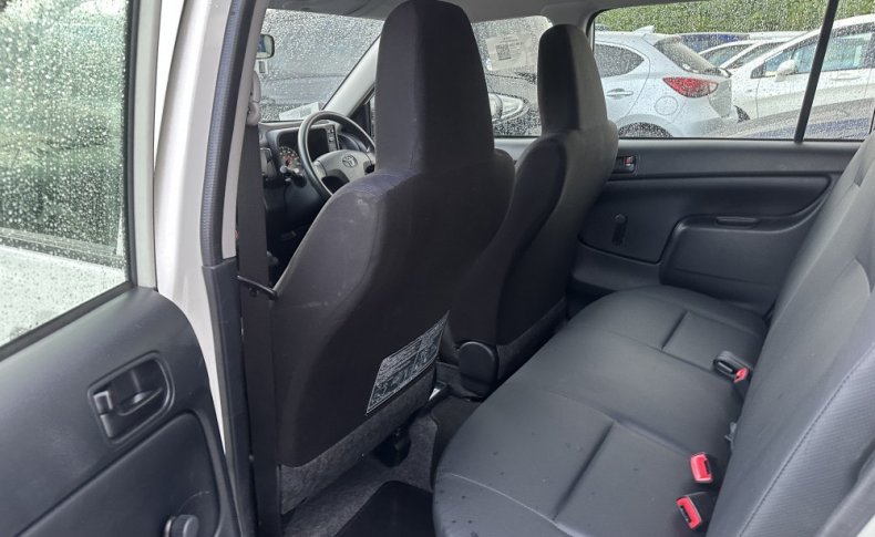 TOYOTA SUCCEED UL 2019