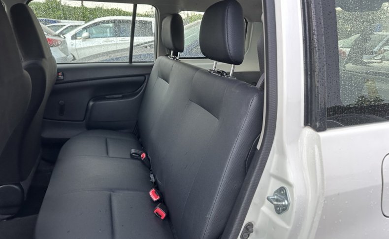 TOYOTA SUCCEED UL 2019