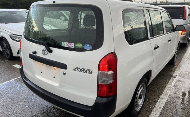 TOYOTA SUCCEED UL 2019
